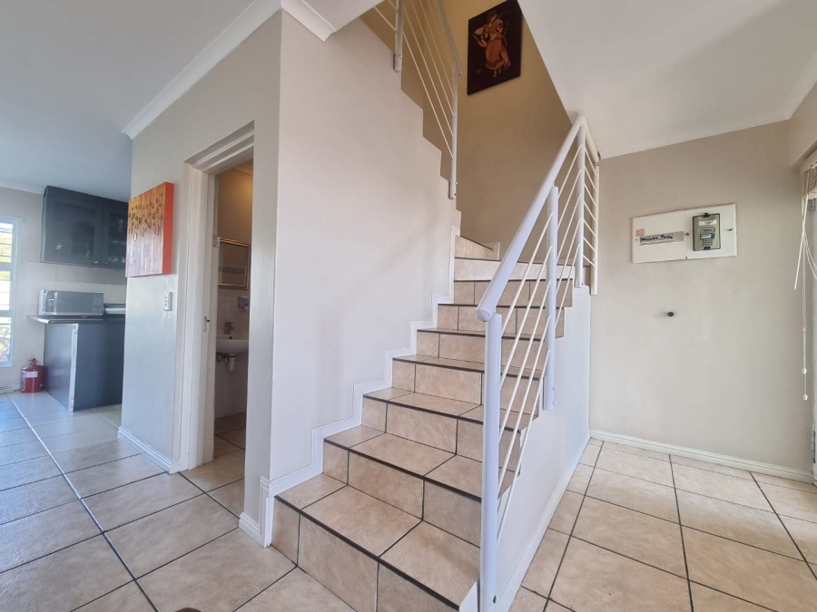 To Let 3 Bedroom Property for Rent in Big Bay Western Cape